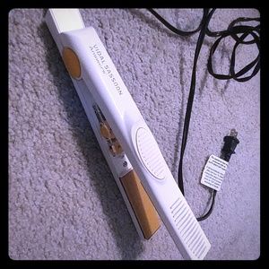 Vidal sassoon answers flat iron